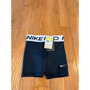 New Nike Pro Kids Training Shorts Black White Swoosh Size S FB1081-012